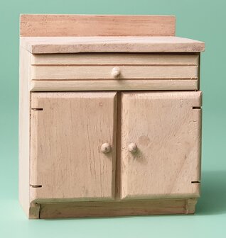hobby en modelbouw; Keukenkastje van onbehandeld hout; poppenhuis; schaal 1 op 12; schaal 1:12; poppenhuismeubels; poppenhuismi