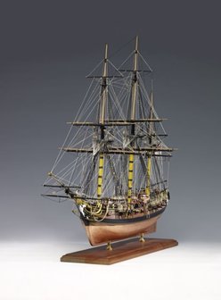 H.M.S. Pegasus; houten modelbouw; amati; AMATI; modelbouw boot; schaal 1op150; schaal 1:150; Pegasus;