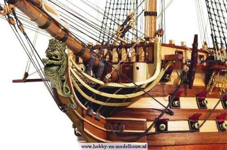 Sant&iacute;sima Trinidad; OC15800; Occre; Modelbouw schepen; Modelbouw; OcCre; Nederlandse bouwbeschrijving; 15800; modelbouw;