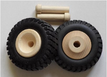 Houten wielen (63mm) met rubber vrachtwagenbanden.