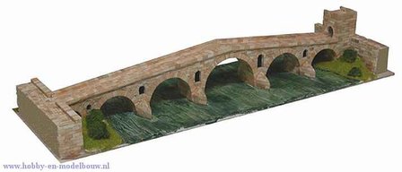 La Reina bridge; bouwpakket; aedes ars; modelbouw;