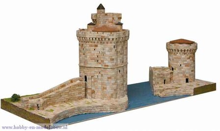 Aedes Ars; AE1267; La Rochelle harbour Towers; miniatuur diarama; modelbouw diarama;  miniatuur burchten; modelbouw burchten; e
