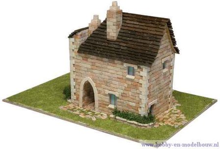 Aedes Ars; AE1413; English house; miniatuur diarama; modelbouw diarama;  miniatuur burchten; modelbouw burchten; echte steentje