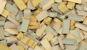 Gemengd beige steen 1:32/35. Afm.: 7,2 x 3,6 x 1,8 mm