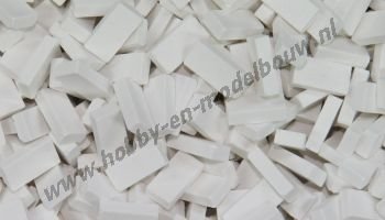 Witte steen 1:87. Afm.: 2,8 x 1,3 x 0,8 mm