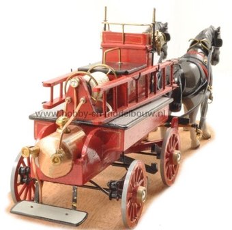 Brandweerwagen; brandweer; modelbouw hout; modelbouw; schaal 1op20; schaal 1:20; modelbouw hout; modelbouw; hobby en modelbouw;