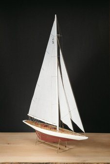 Bouwtekening; bouwtekeningen; Rainbow U.S. Defender 1934; houten modelbouw; amati; AMATI; modelbouw boot; schaal 1op35; schaal 