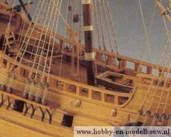 Halve Maan; RANSON; vissersboot; modelbouw schepen voor beginners; modelbouw schepen; modelbouw boten hout; modelbouw historisc