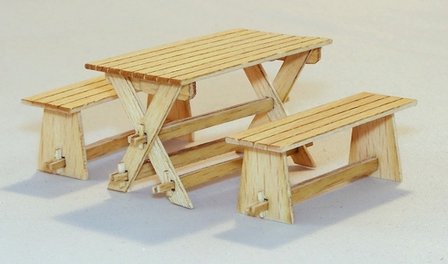 picknicktafel met 2 banken