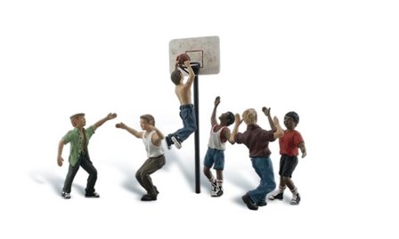 Basketbal spelen op straat; Woodland scenics; Modelspoor; Modelbouw; figuren H0; H0 figuren; modelbouw figuren kopen; miniatuur