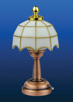 Witte Tiffany tafellamp (LED); verlichting; schaal 1op12; 1:12;poppenhuis verlichting aanleggen; poppenhuis verlichting aanlegg