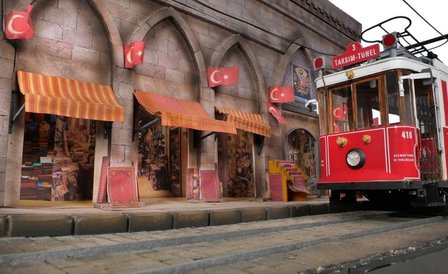 OC53010; Tram Istanbul voor spoor G; spoor G; modelbouw tram OcCre; Occre modelbouw; modelbouw; nederlandse bouwbeschrijving; m