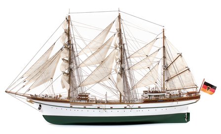 Gorch Fock; oc15003; modelbouw; OcCre; Nederlandse bouwbeschrijving; 15003; modelbouw; OcCre; Nederlandse bouwbeschrijving. occ