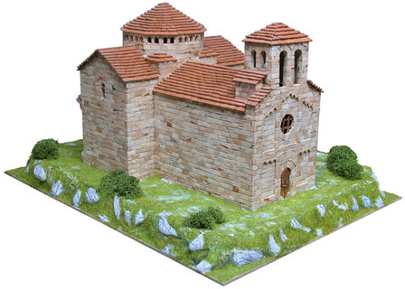 Sant Jaume de Frontanya church; Aedes Ars; AE1101; miniatuur diorama; modelbouw diorama;  miniatuur burchten; modelbouw burchte