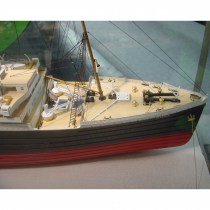 Mantua; Titanic; Houten bouwmodel; houten modelbouw; modelbouw boot; 