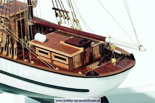 Aurora; OC13001;  modelbouw schepen; OcCre; Occre modelbouw; modelbouw; nederlandse bouwbeschrijving