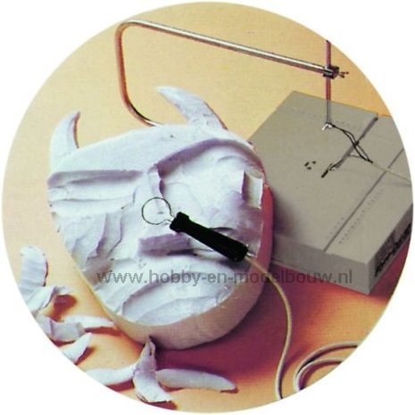 styroporsnijder,piepschuim snijden,piepschuimsnijder,polistyrol snijden,styrofoam snijden,; tempexsnijder,isomo snijden,gloeidr