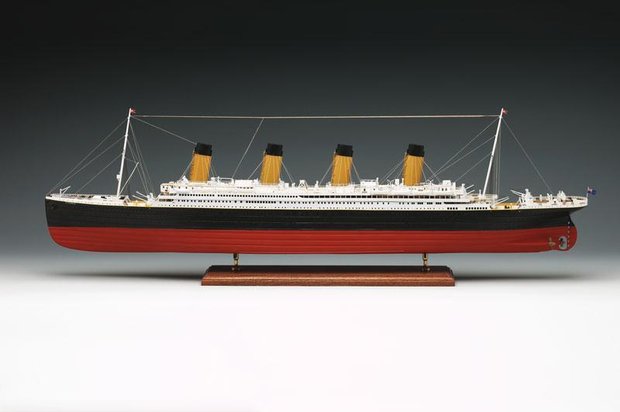 racket wiel Bedrog RMS Titanic - www.hobby-en-modelbouw.nl