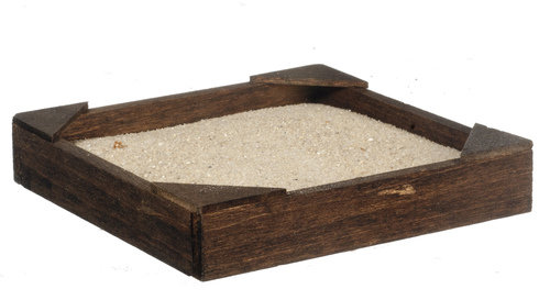 Houten zandbak, inclusief zand; Poppenhuis 1:12; 1op12; inrichting voor poppenhuizen; poppenhuizen; hobby en modelbouw