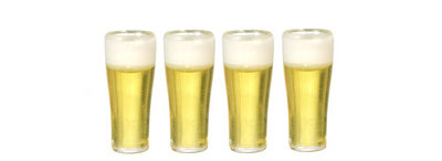 4 volle bierglazen