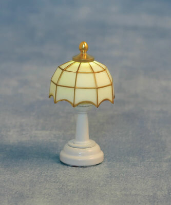 Witte Tiffany tafellamp met 'wit' voetje (LED)