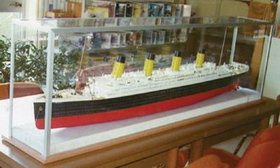 Showvitrine voor bijv. een modelschip