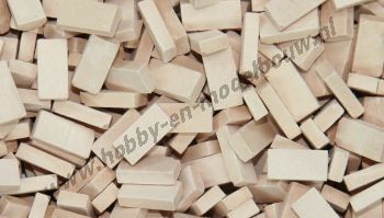 Licht terracotta steen 1:87. Afm.: 2,8 x 1,3 x 0,8 mm