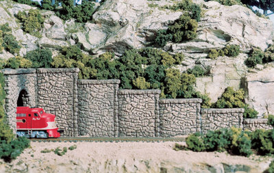 Steunmuren, passen bij portalen met willekeurige steen