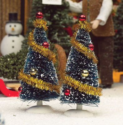 2 versierde kerstbomen 110 mm