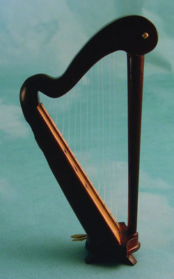 Welsh harp met zwarte koffer