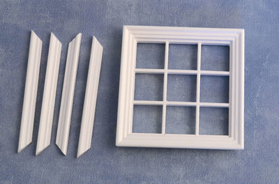 Wit houten raamkozijn 98*98 mm, voor 9 ramen